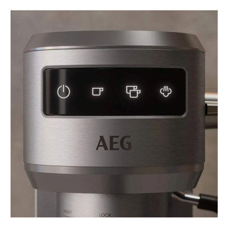 اسپرسوساز آاگ مدل AEG EC6-1-6ST